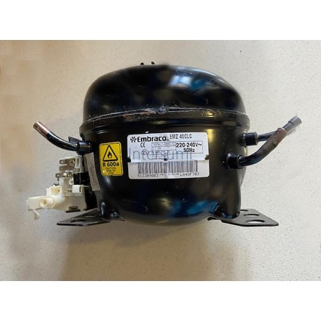 Compresor frigorífico gas R600 1/8 3 bocas. 30AS6008